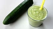 maui smooci|Osvěžující okurkové smoothie s kokosovou moukou.